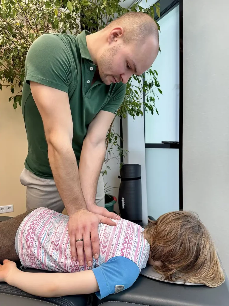 Osteopathie Säuglinge und Kinder - Durchführung einer Behandlung