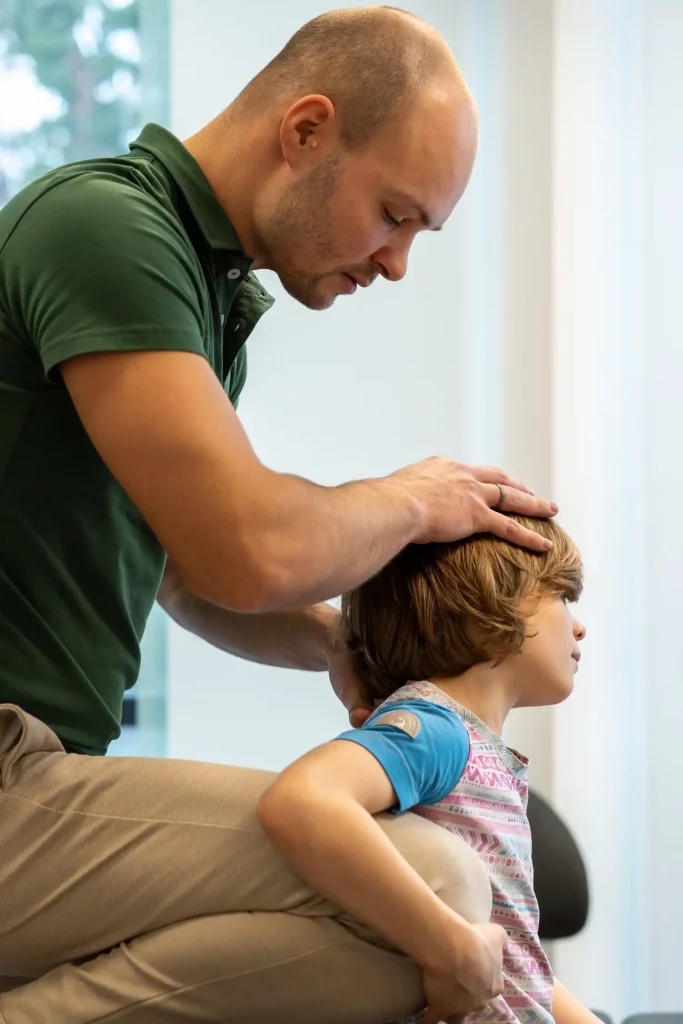 Osteopathie Säuglinge und Kinder - Durchführung einer Behandlung